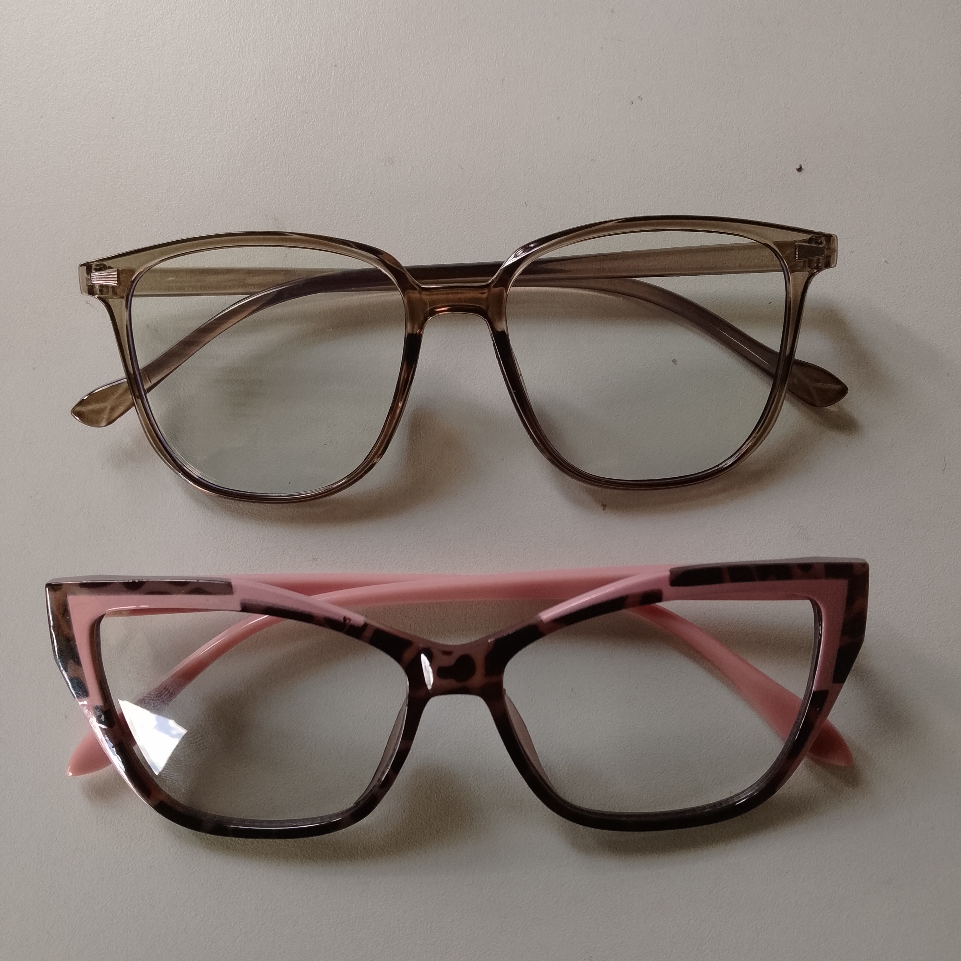Photochromic  sunglasses