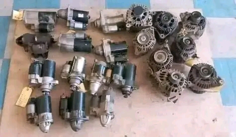 FUMANA LI-PARTS TSA TOYOTA AVENSIS E  FUMANEHA MASERU HA PENA-PENA...PLEASE+266 57261610.KOLOI E FUM
